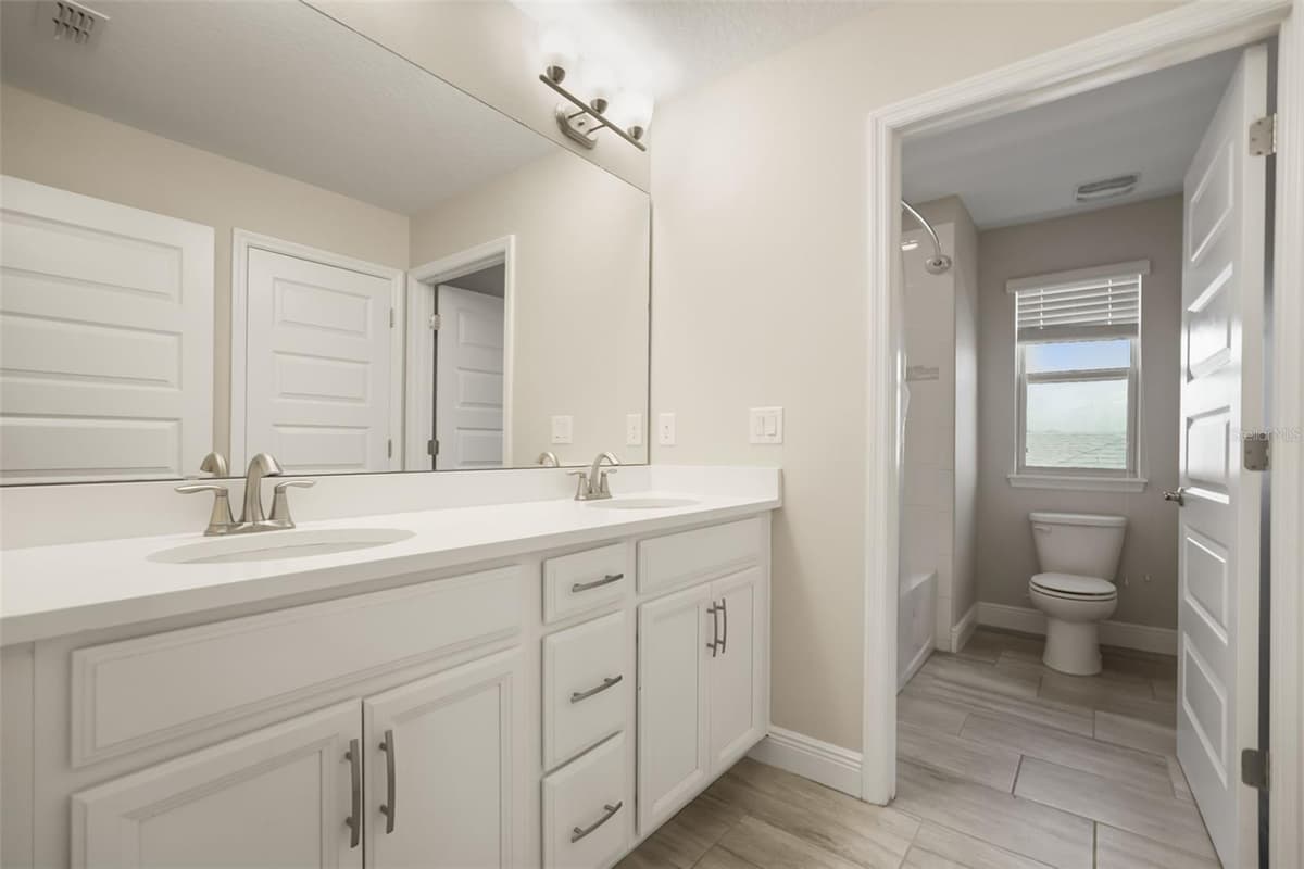 9561 WATERWAY PASSAGE DRIVE — photo 22 of 71