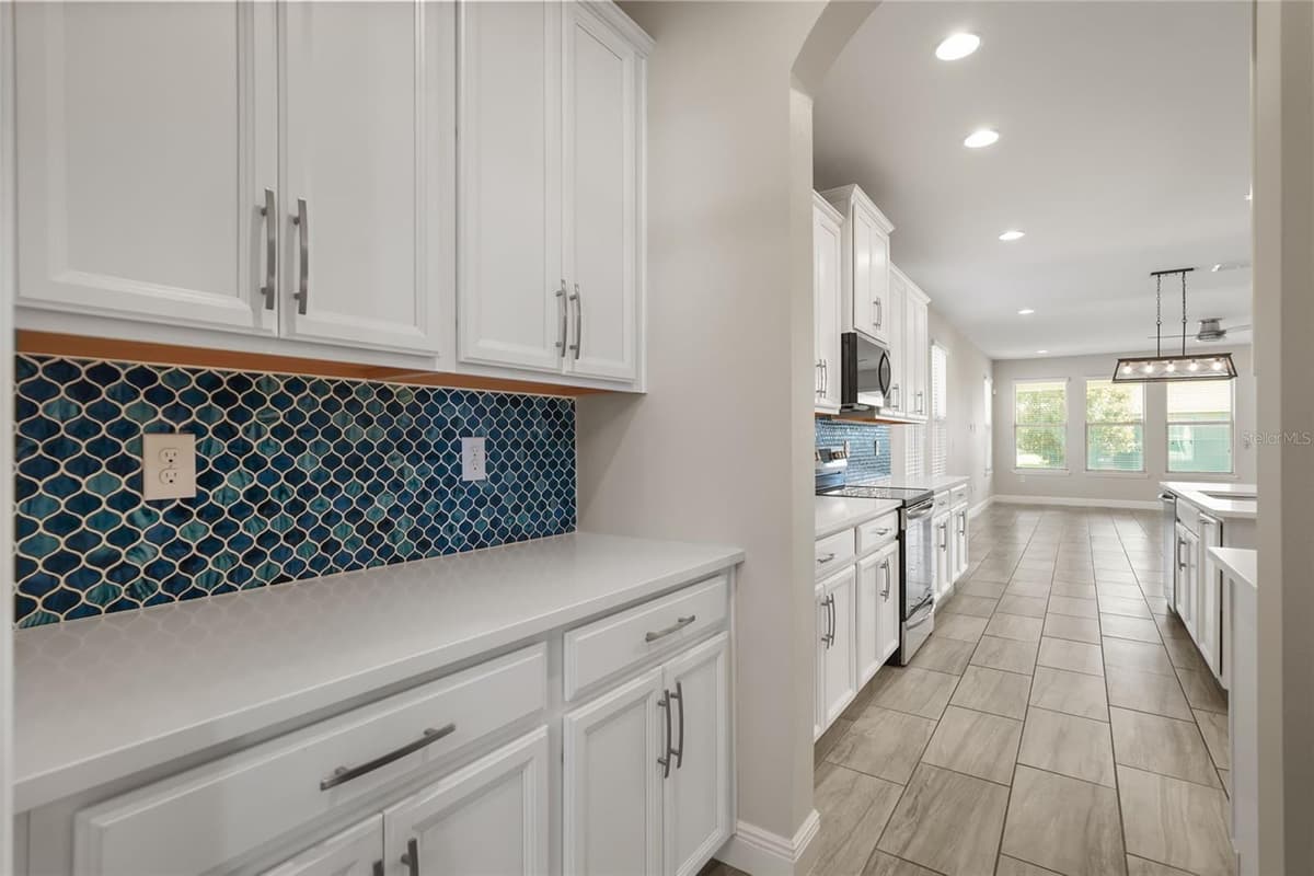 9561 WATERWAY PASSAGE DRIVE — photo 15 of 71