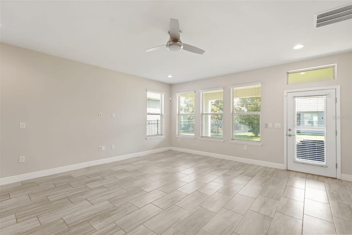 9561 WATERWAY PASSAGE DRIVE — photo 9 of 71