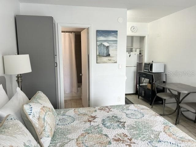 908 VILLAS DRIVE — photo 5 of 17