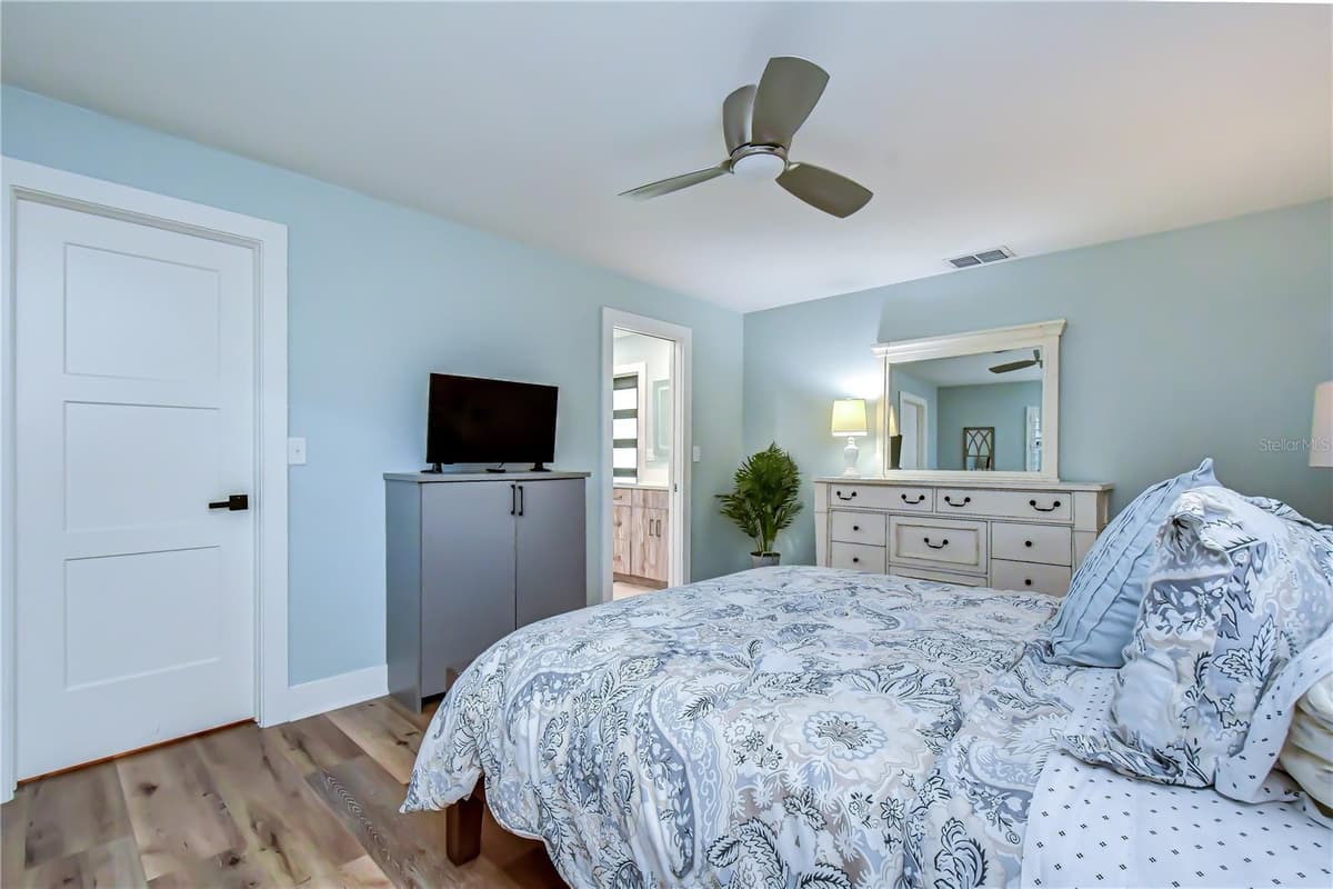 2980 BRIDLEWOOD DRIVE — photo 37 of 99