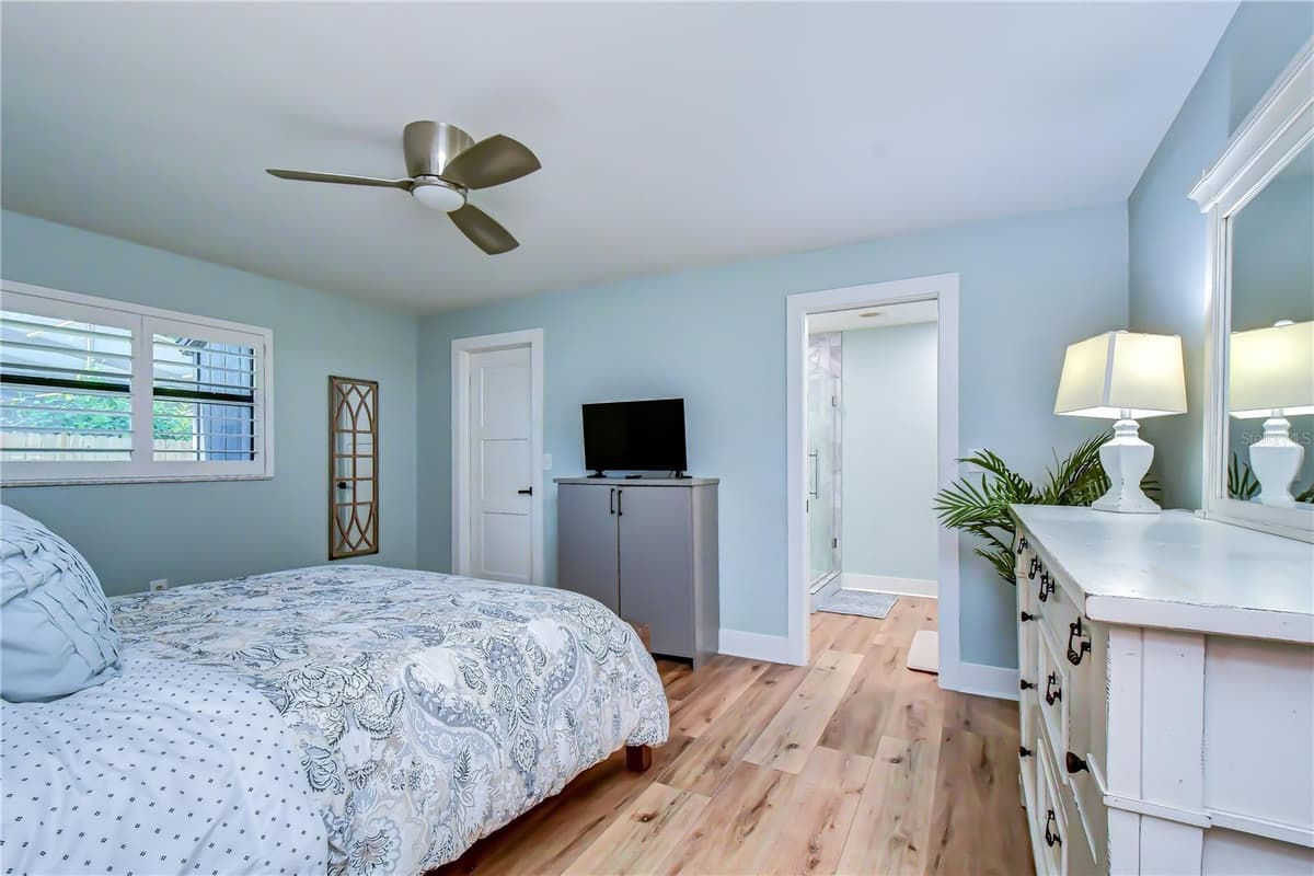 2980 BRIDLEWOOD DRIVE — photo 35 of 99