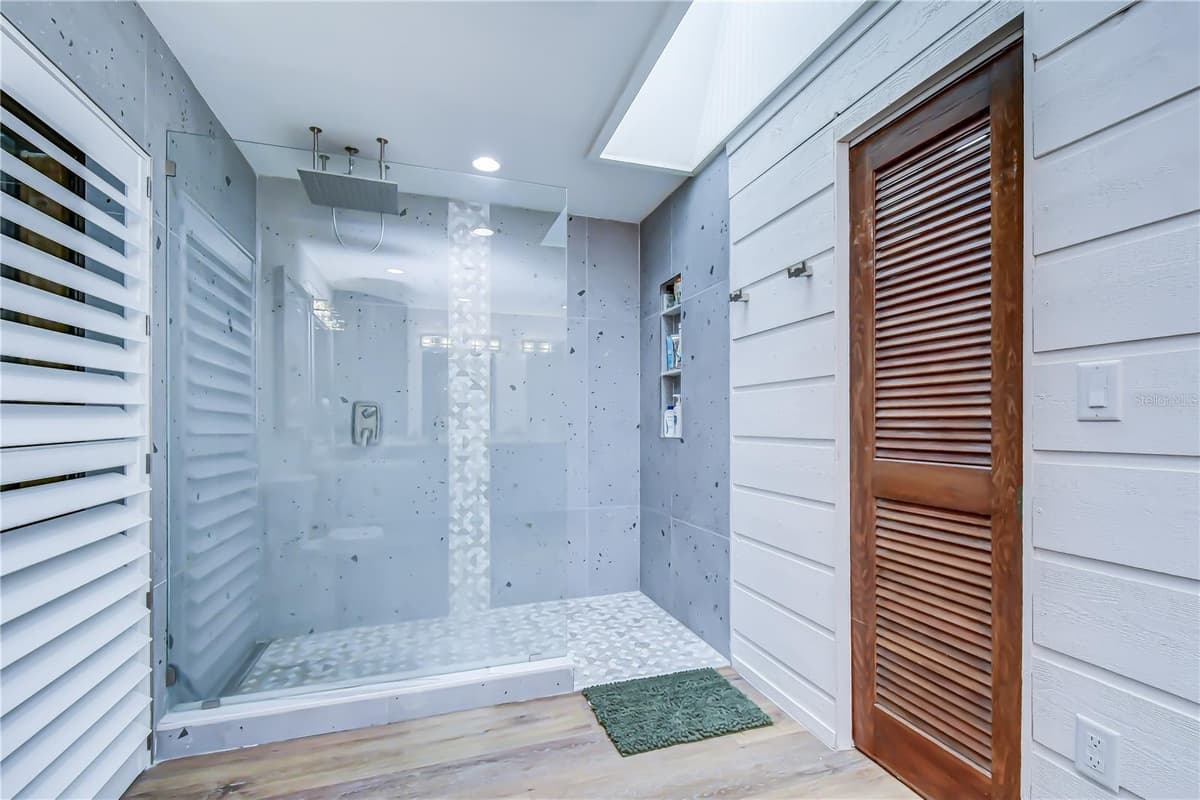 2980 BRIDLEWOOD DRIVE — photo 46 of 99