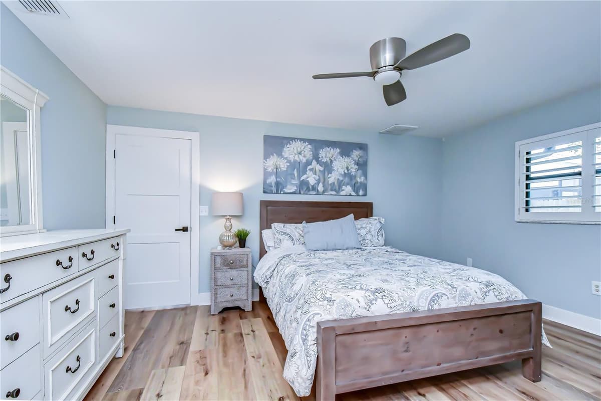 2980 BRIDLEWOOD DRIVE — photo 39 of 99