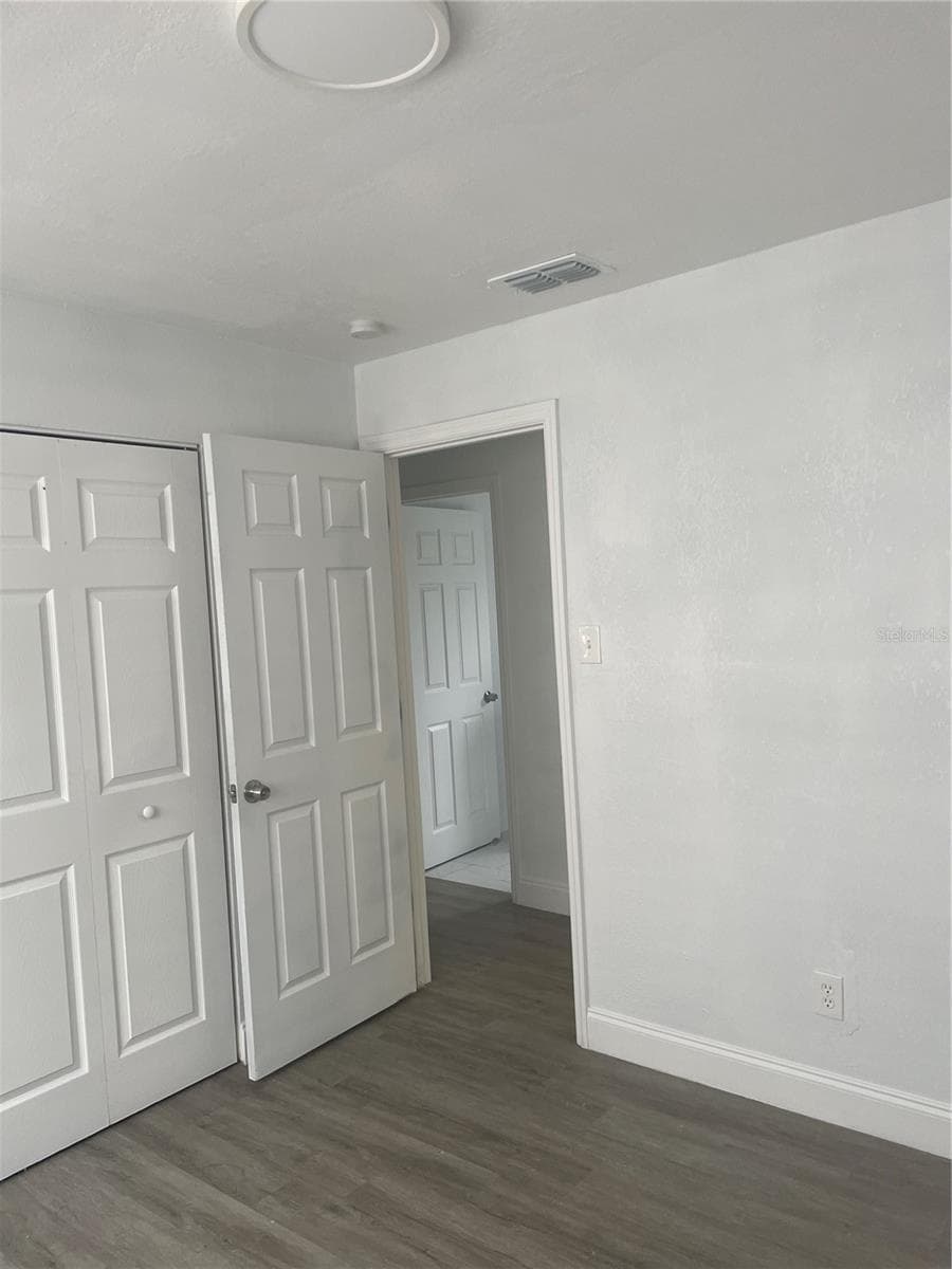 519 DENSON STREET — photo 20 of 33