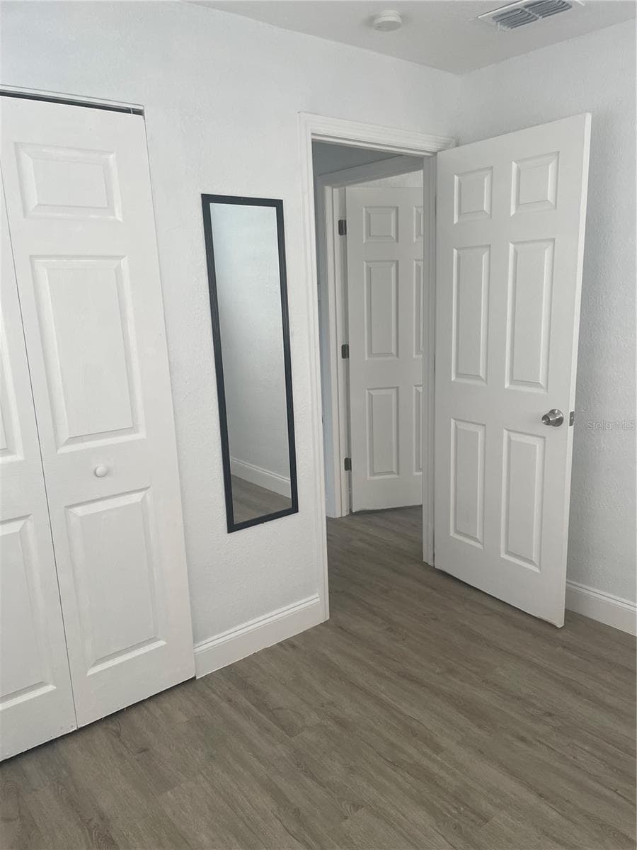 519 DENSON STREET — photo 23 of 33