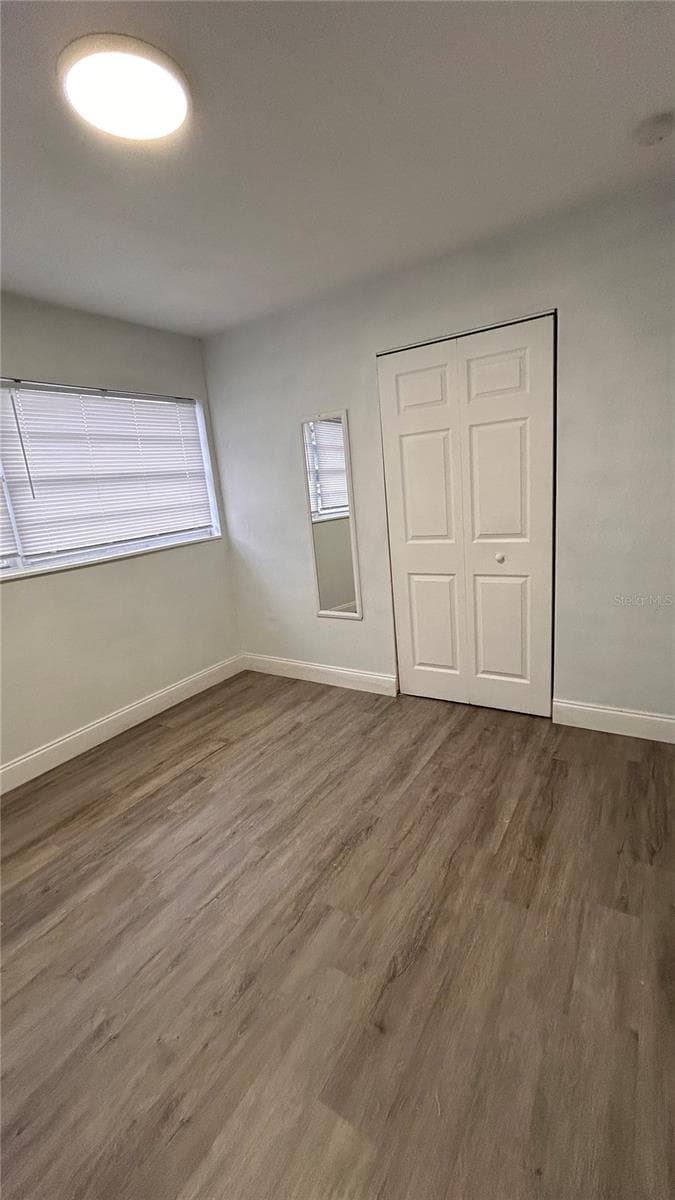 519 DENSON STREET — photo 10 of 33