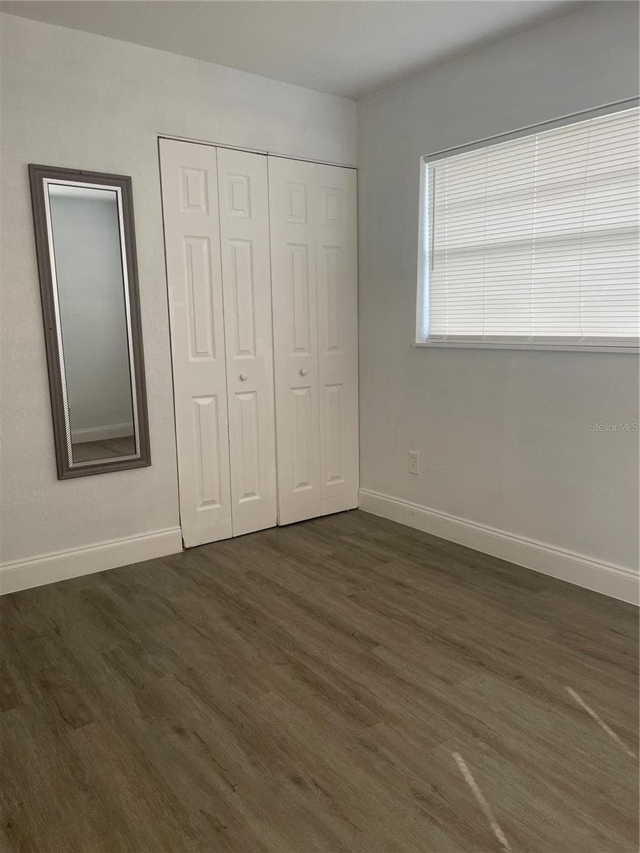 519 DENSON STREET — photo 21 of 33