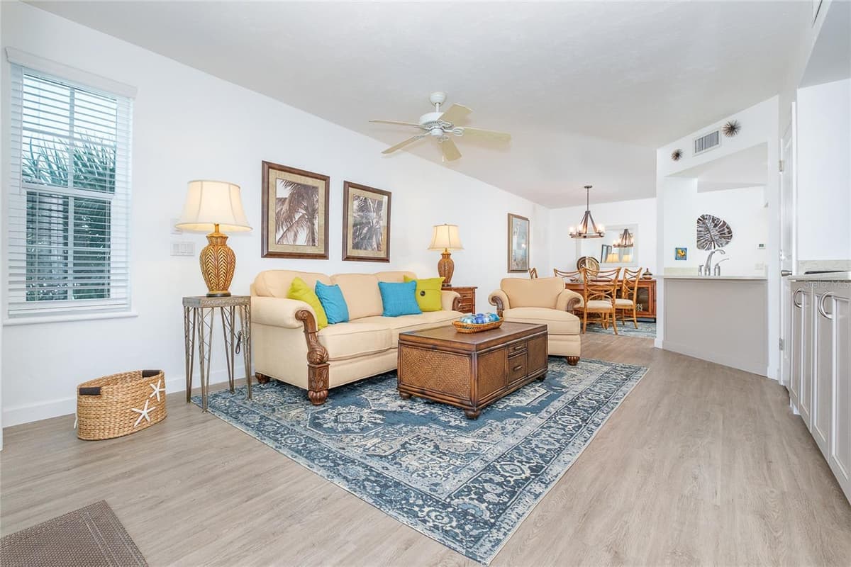 7462 PALM ISLAND DRIVE — photo 7 of 42
