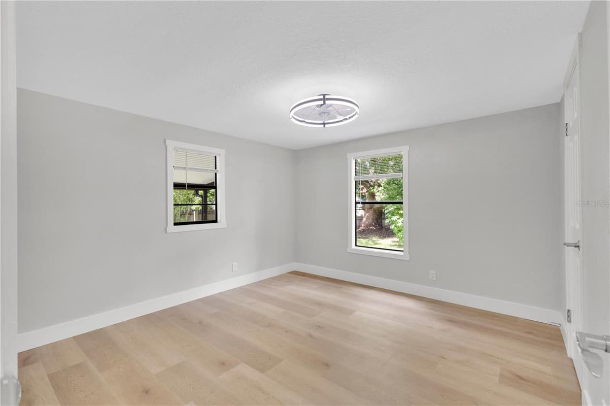 1706 CHARLESTON LANE — photo 13 of 30
