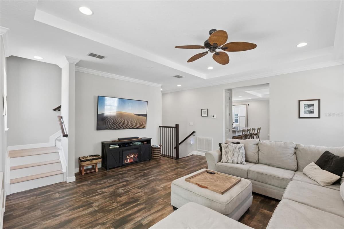 817 GREYBULL RUN — photo 11 of 42