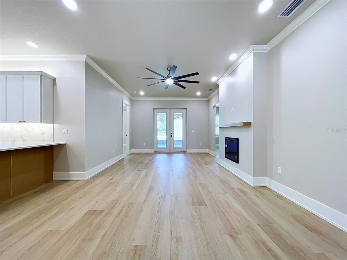 8308 GIBSON OAKS DRIVE — photo 12 of 41