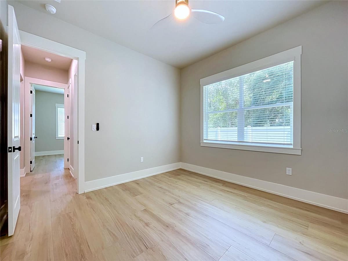 8308 GIBSON OAKS DRIVE — photo 28 of 41