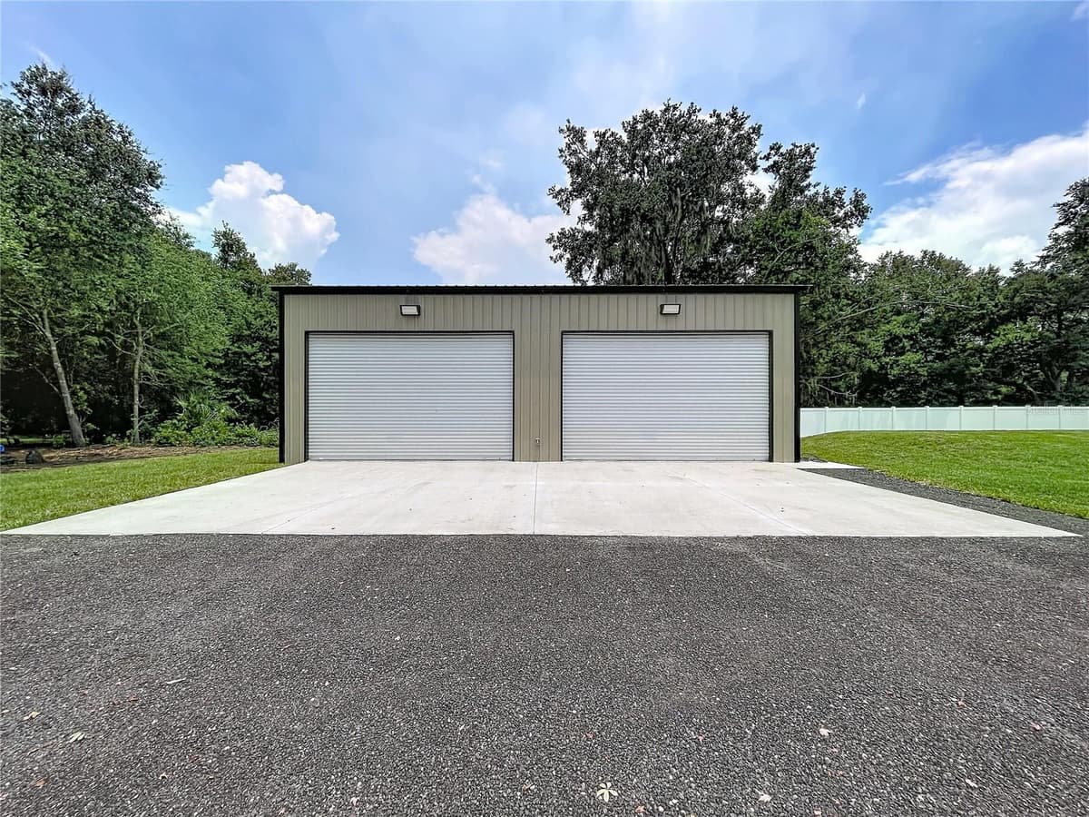 8308 GIBSON OAKS DRIVE — photo 37 of 41