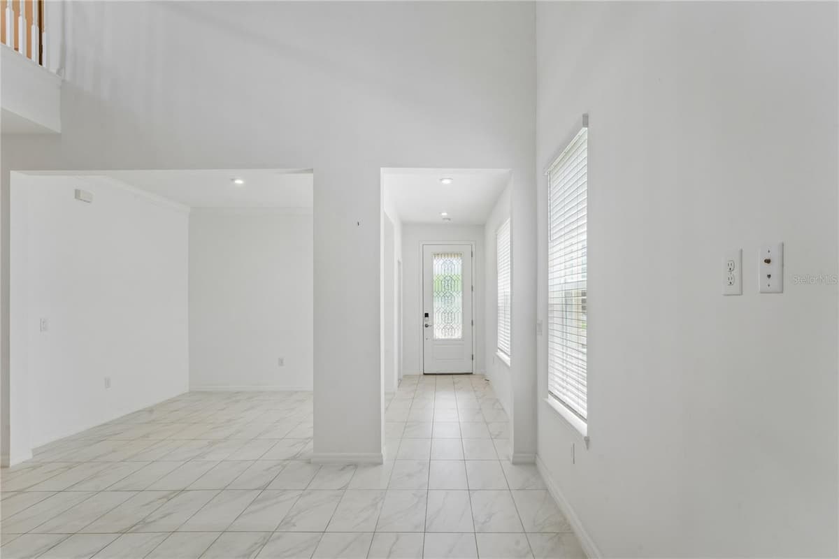 13636 STEVENSON LANE — photo 8 of 76