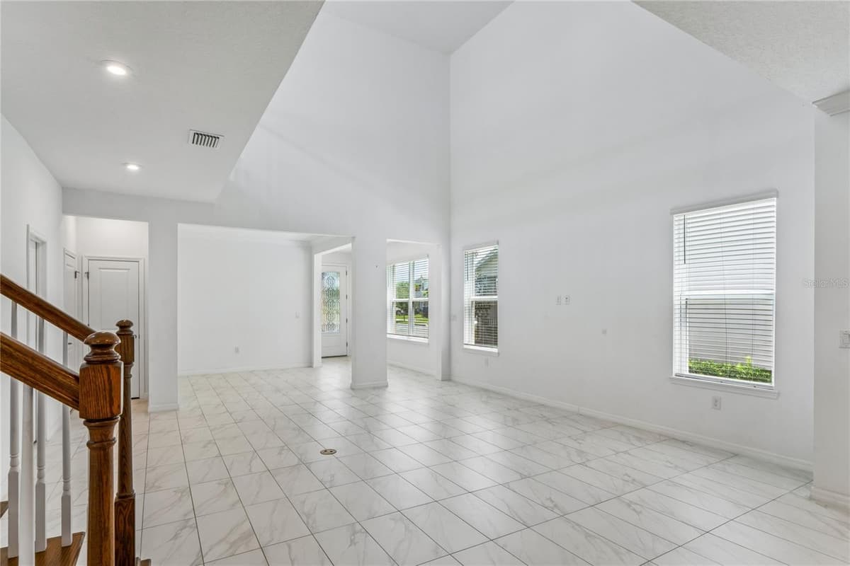 13636 STEVENSON LANE — photo 10 of 76