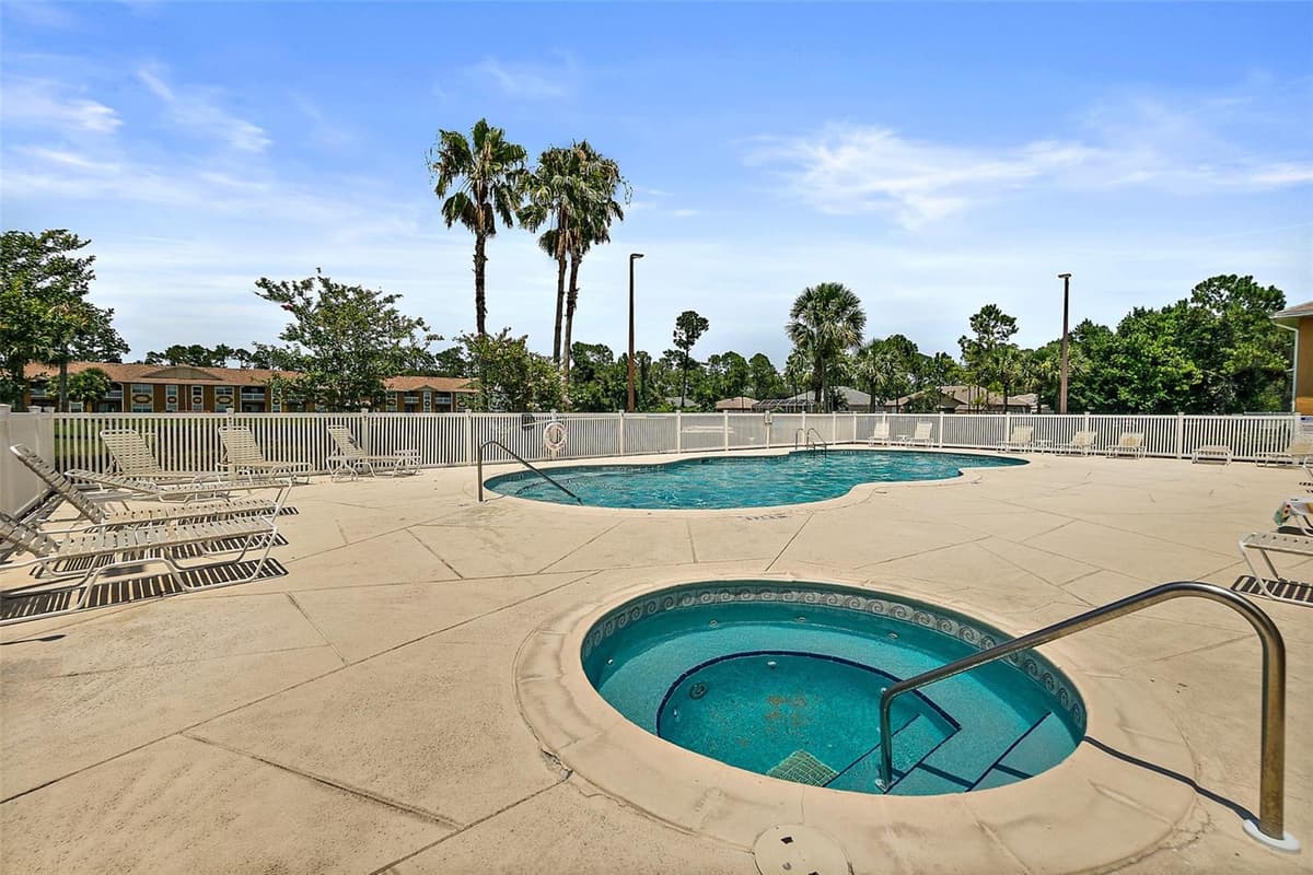 4600 MOODY BOULEVARD — photo 41 of 42