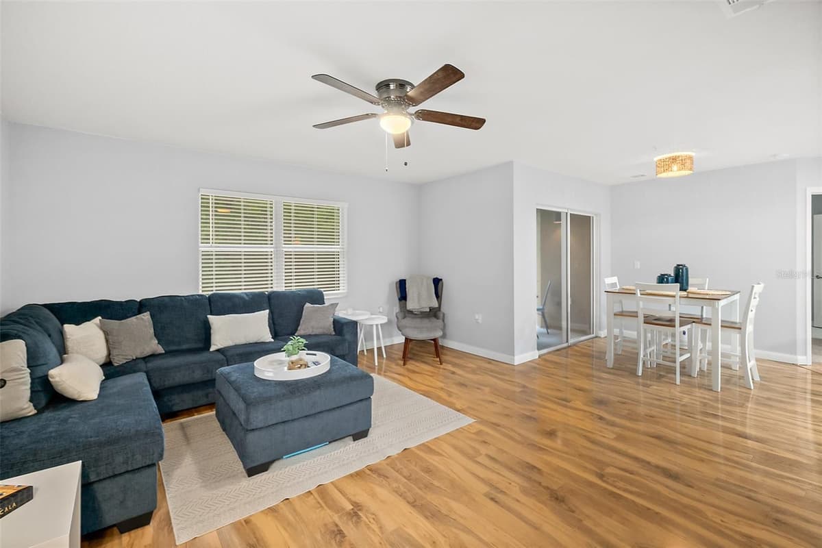 4600 MOODY BOULEVARD — photo 9 of 42