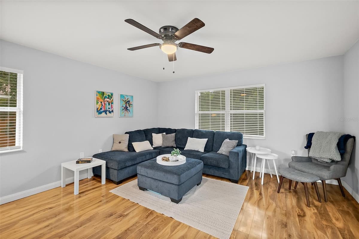 4600 MOODY BOULEVARD — photo 7 of 42