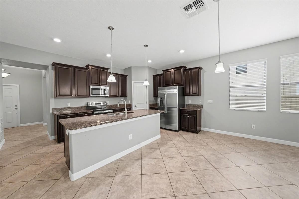 28500 PLEASANT BAY LOOP — photo 5 of 14