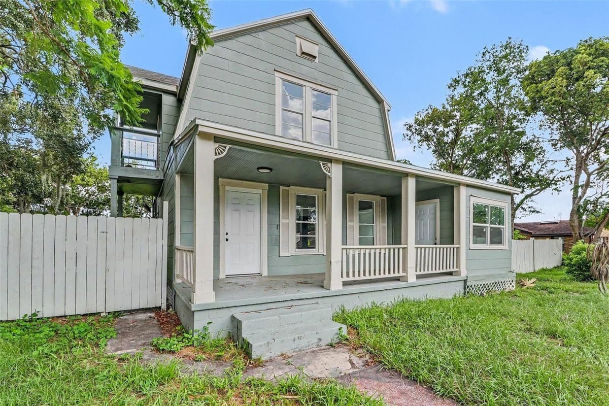 1515 INDIANA AVENUE — photo 4 of 26