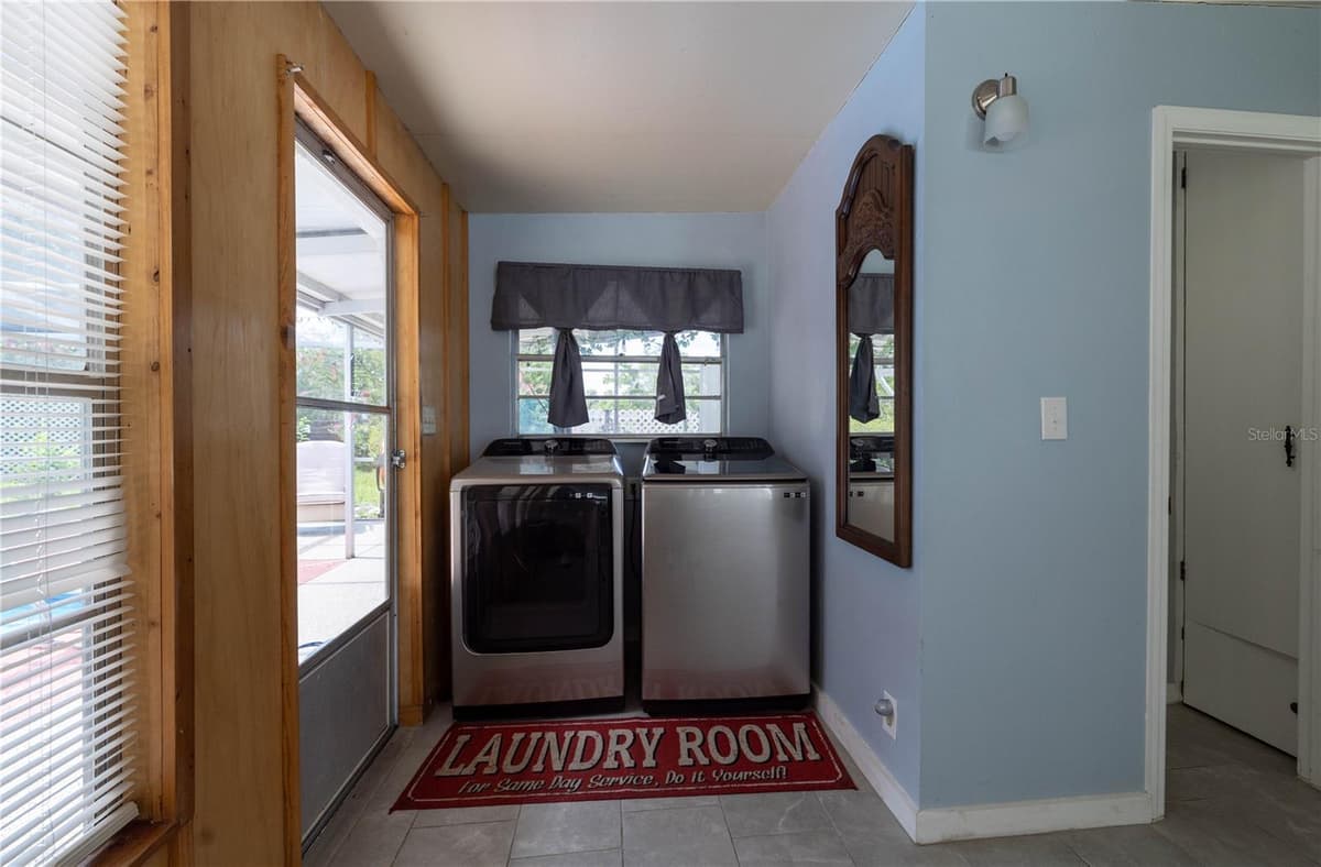 298 COURT STREET — photo 14 of 23