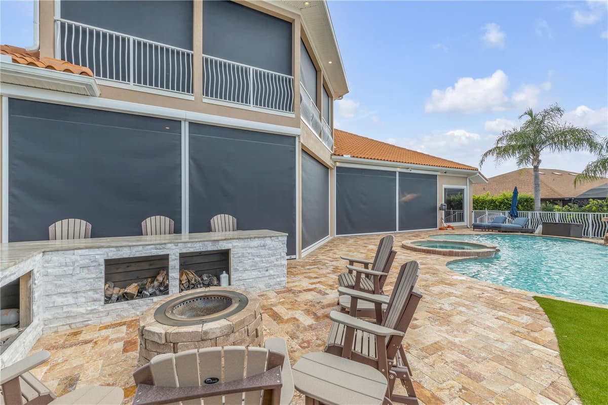417 QUAY ASSISI — photo 82 of 100