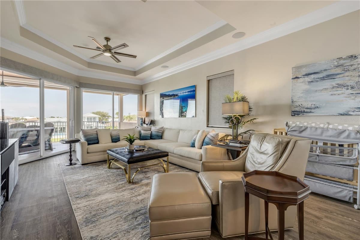 417 QUAY ASSISI — photo 61 of 100
