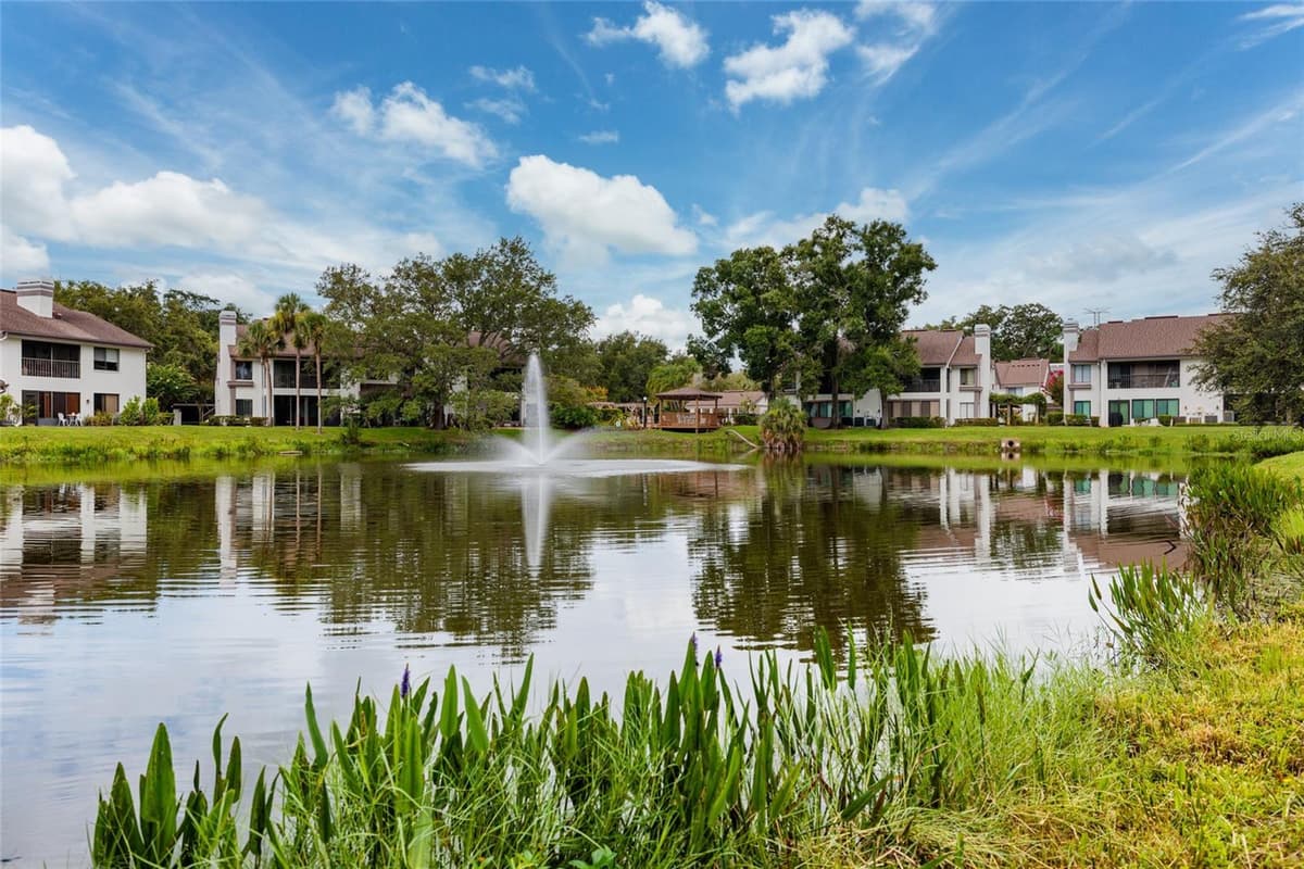 1750 LAKE CYPRESS DRIVE — photo 37 of 45