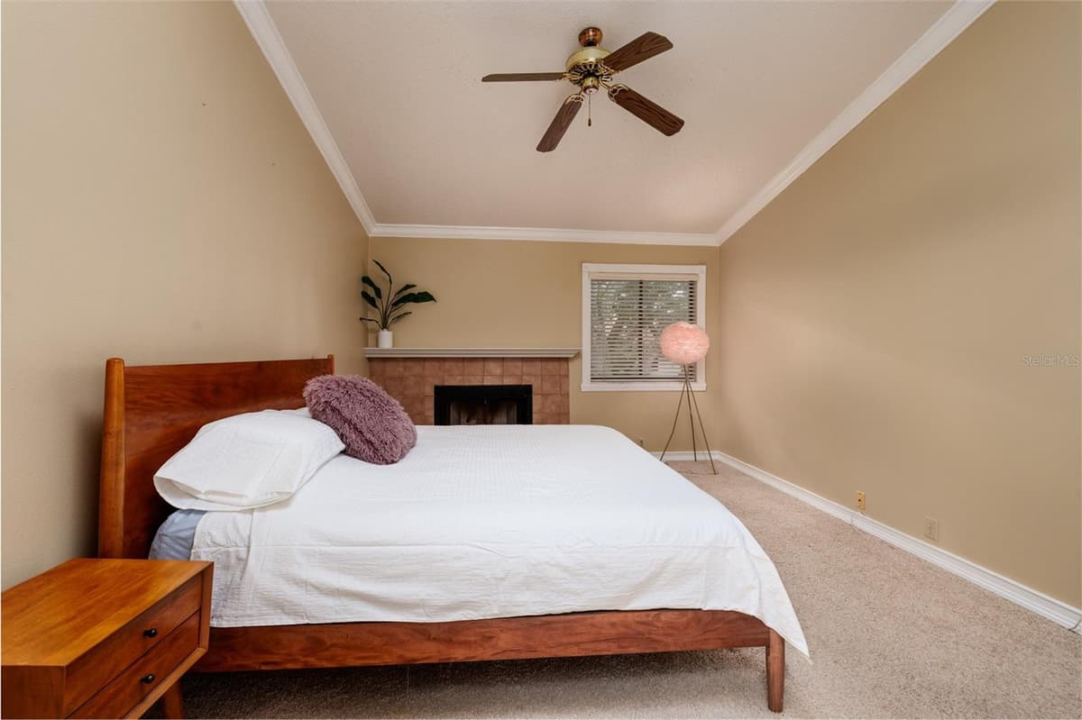 1750 LAKE CYPRESS DRIVE — photo 27 of 45