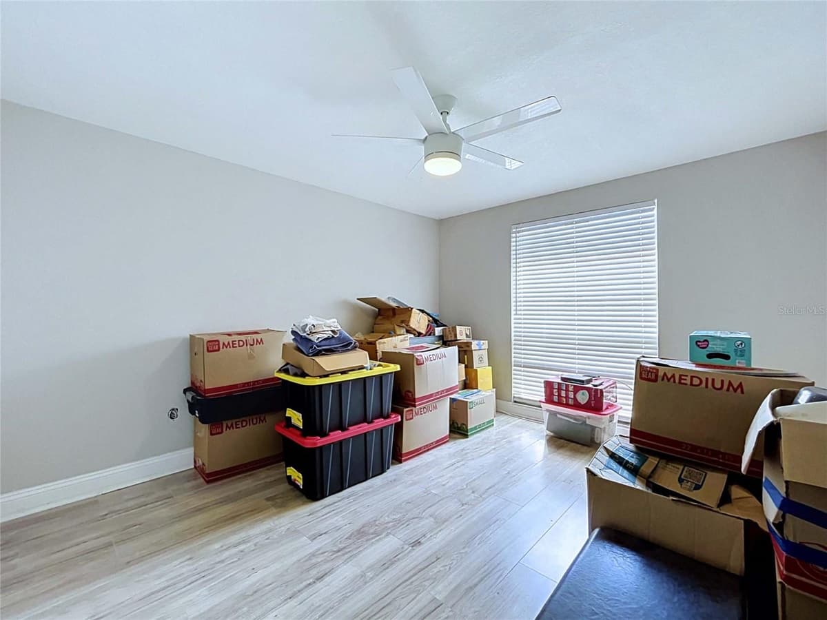 4227 SHELDON PLACE — photo 12 of 25