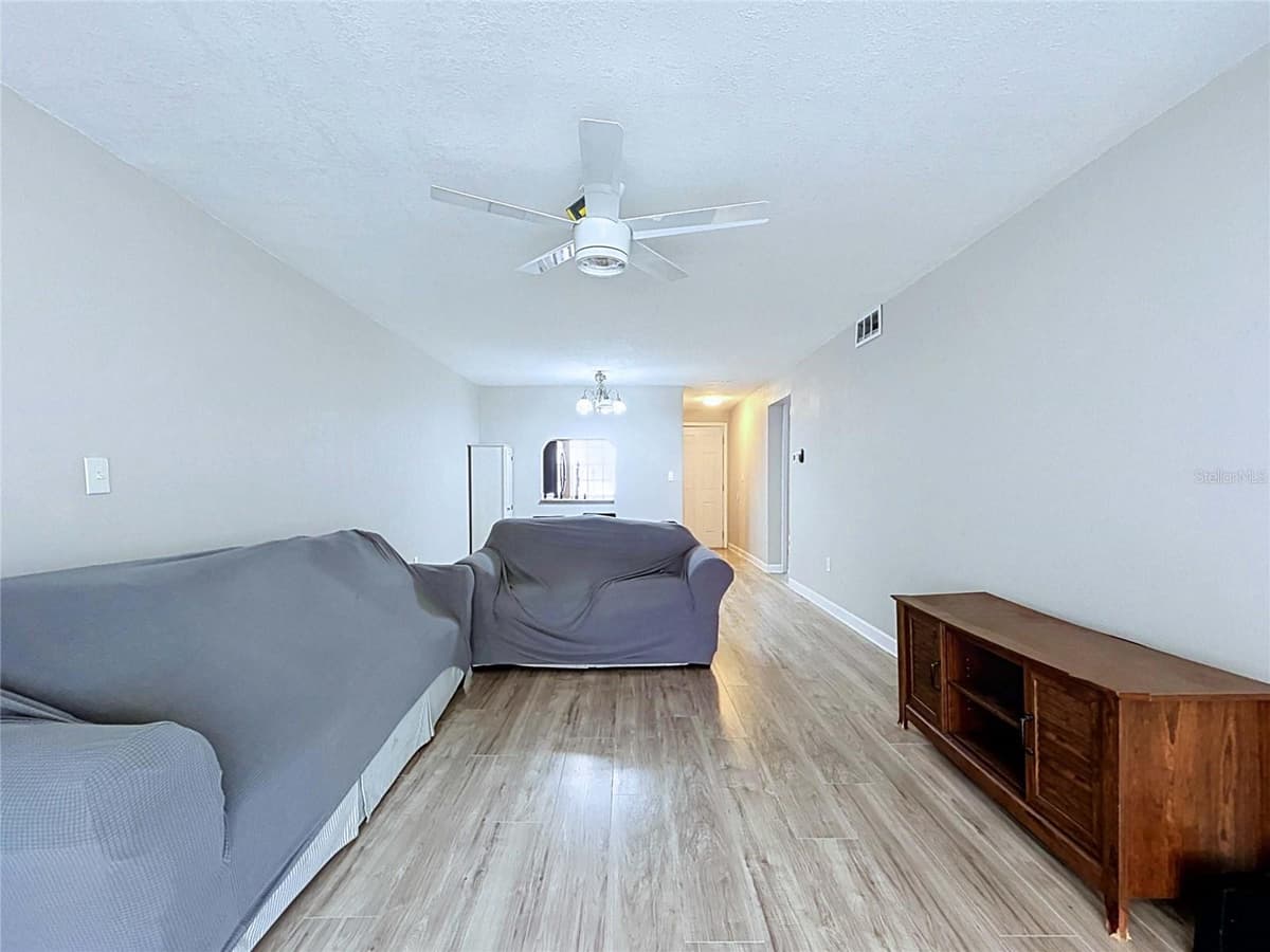 4227 SHELDON PLACE — photo 9 of 25