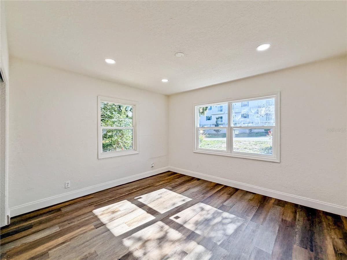 14418 GRAND HIGHWAY — photo 11 of 27