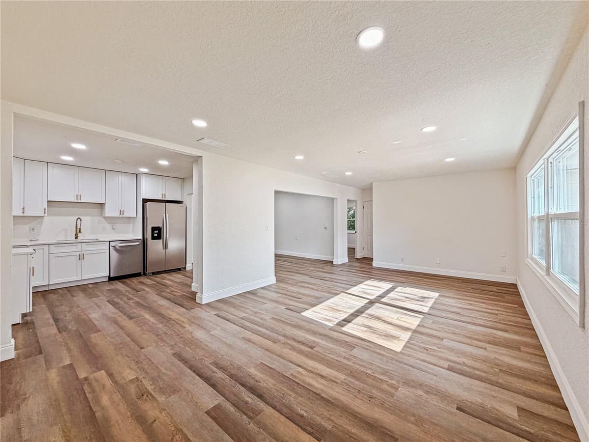 14418 GRAND HIGHWAY — photo 4 of 27