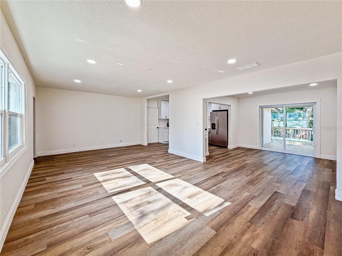 14418 GRAND HIGHWAY — photo 5 of 27