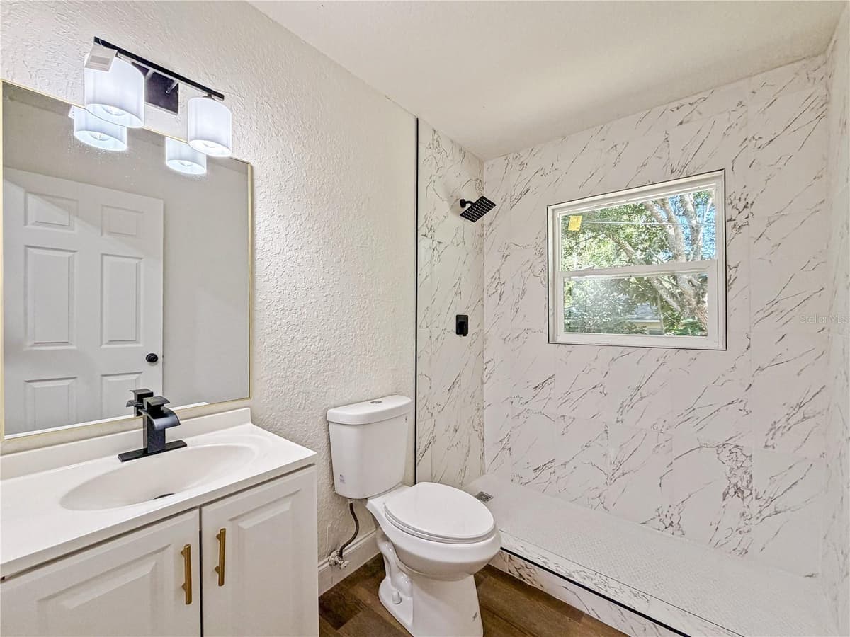 14418 GRAND HIGHWAY — photo 10 of 27