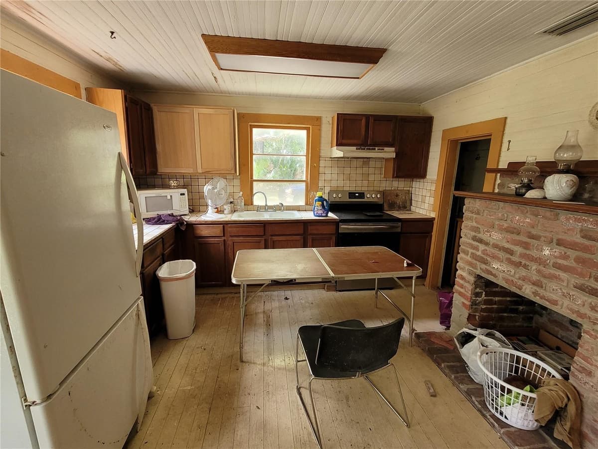 801 1ST STREET — photo 3 of 21