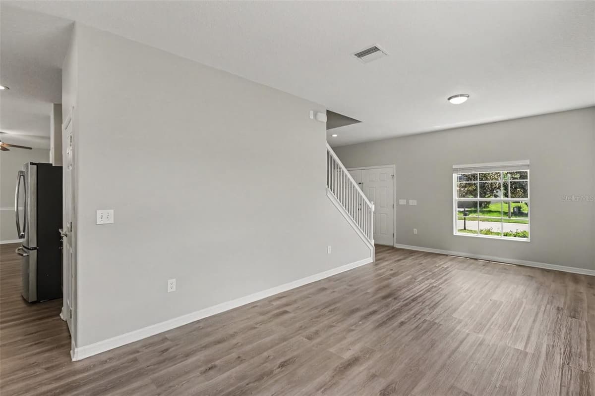 5729 SWEET WILLIAM TERRACE — photo 4 of 31