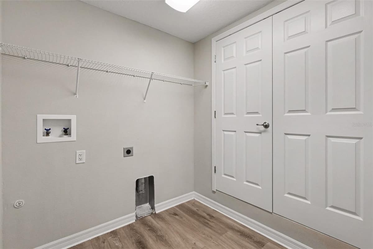 5729 SWEET WILLIAM TERRACE — photo 27 of 31
