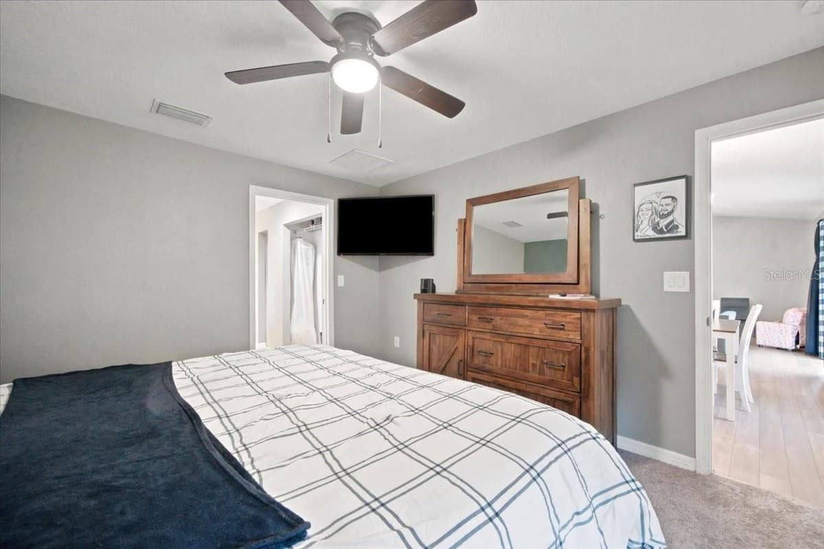 12327 MILLINGTON AVENUE — photo 32 of 51