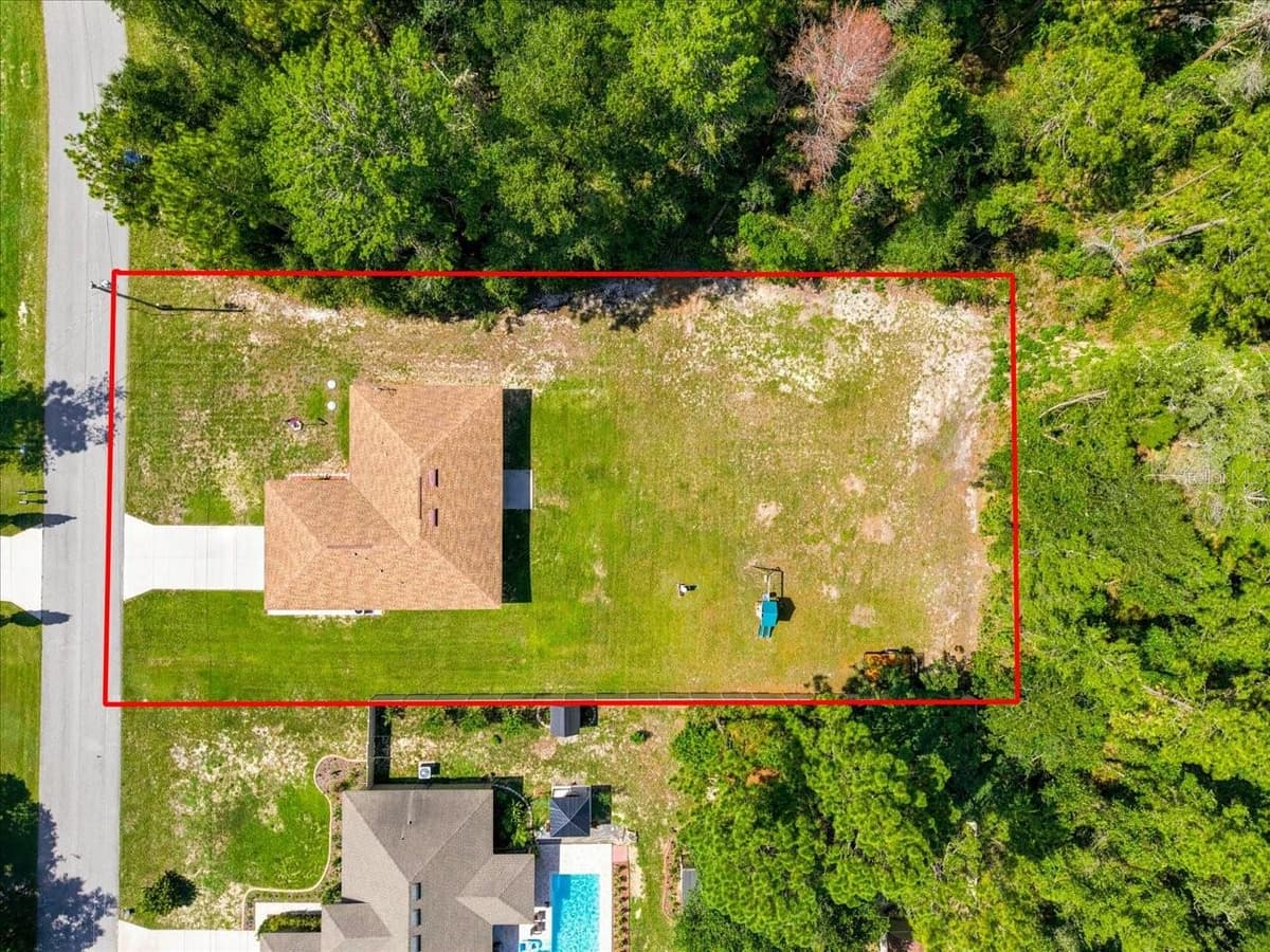 12327 MILLINGTON AVENUE — photo 9 of 51