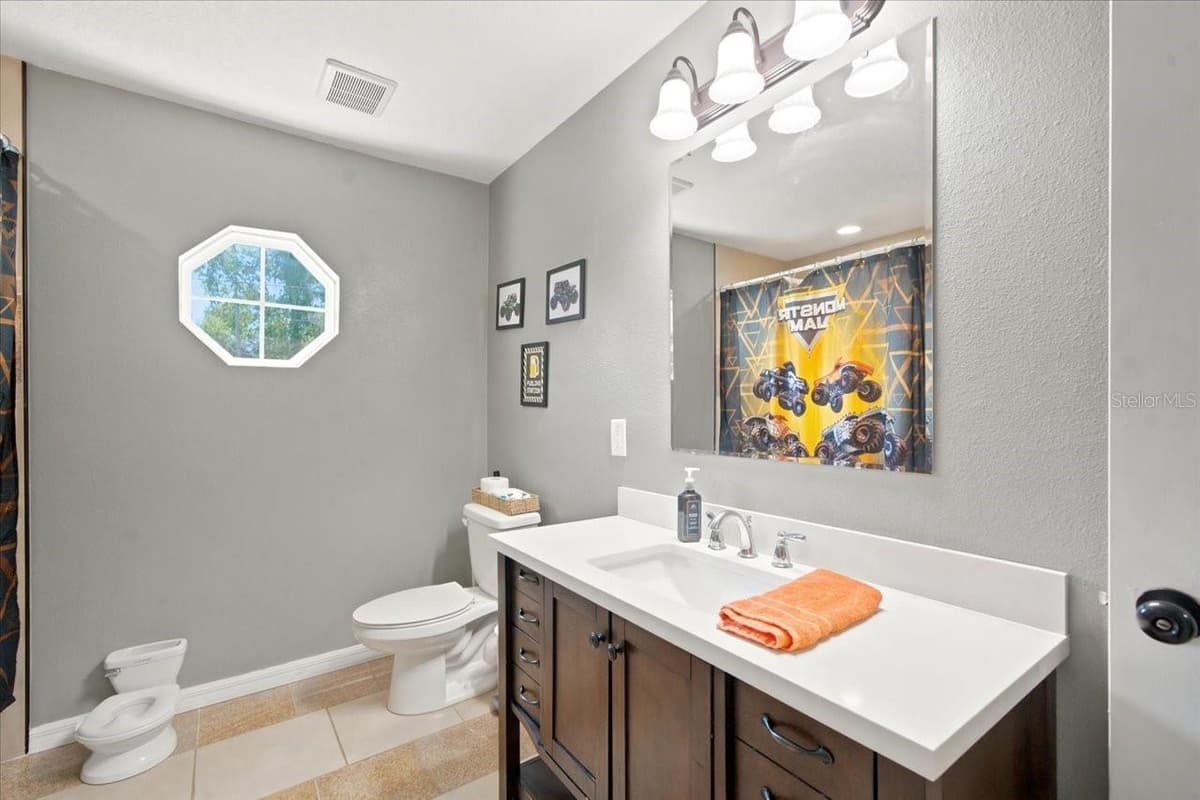 12327 MILLINGTON AVENUE — photo 42 of 51