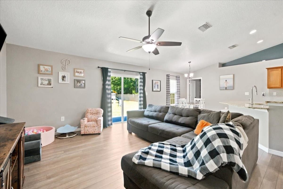 12327 MILLINGTON AVENUE — photo 28 of 51