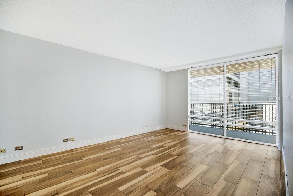 151 WASHINGTON STREET — photo 6 of 59