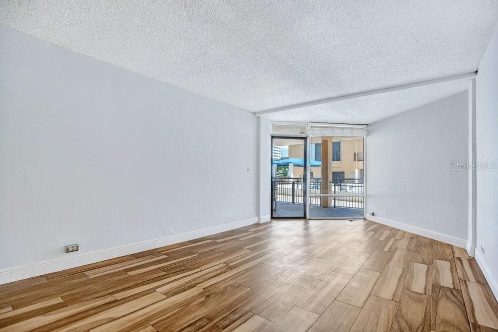 151 WASHINGTON STREET — photo 15 of 59
