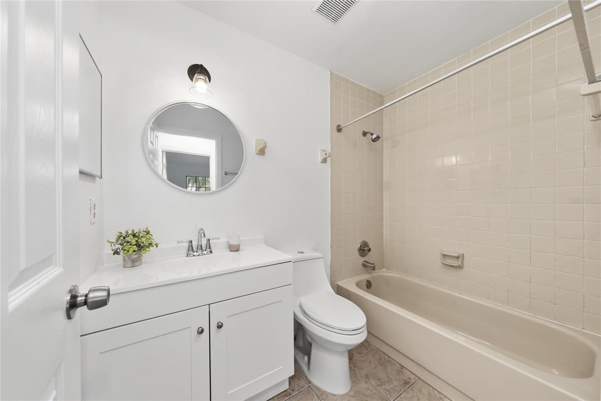 401 HAGER DRIVE — photo 18 of 38