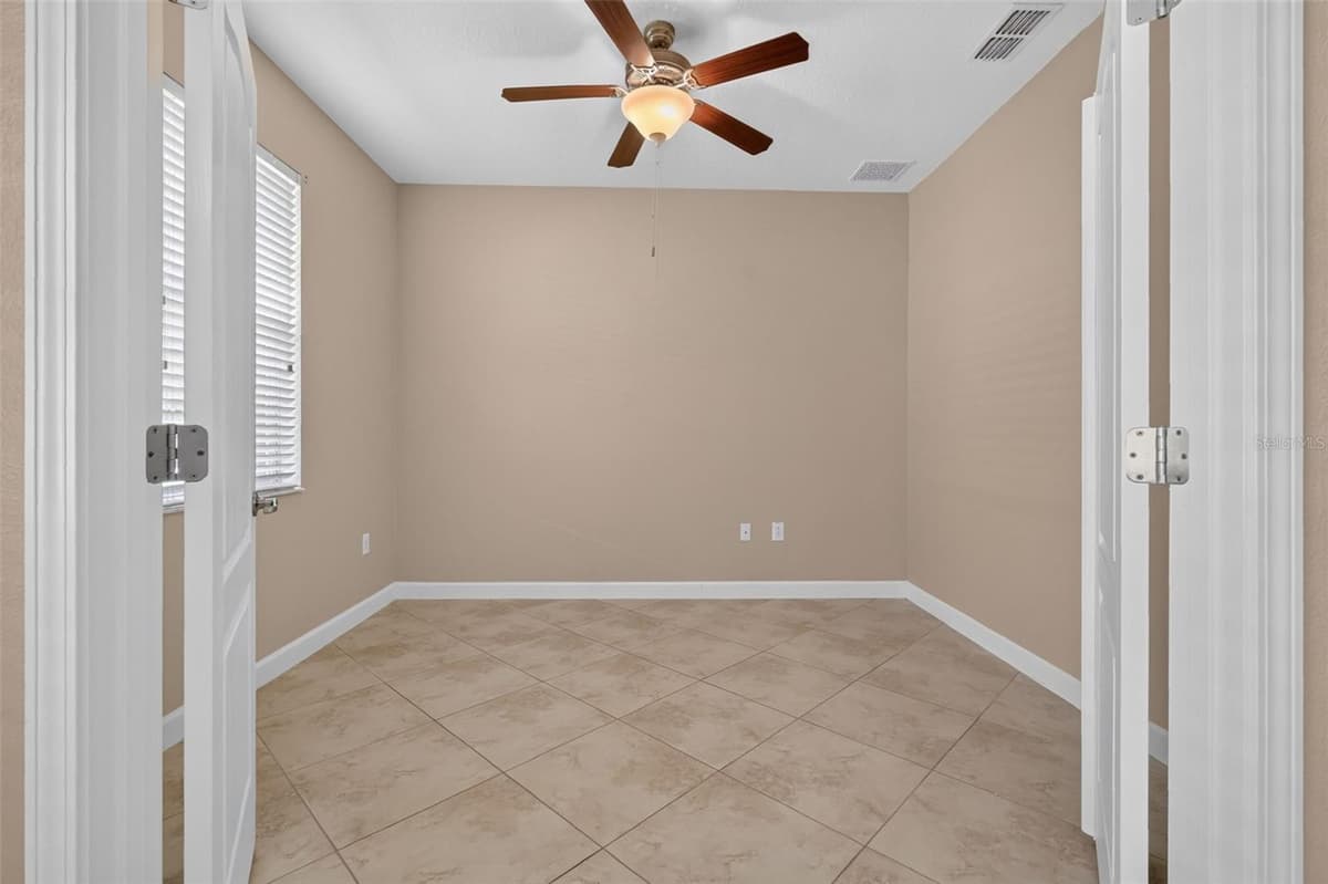 5828 PUZO PLACE — photo 14 of 46
