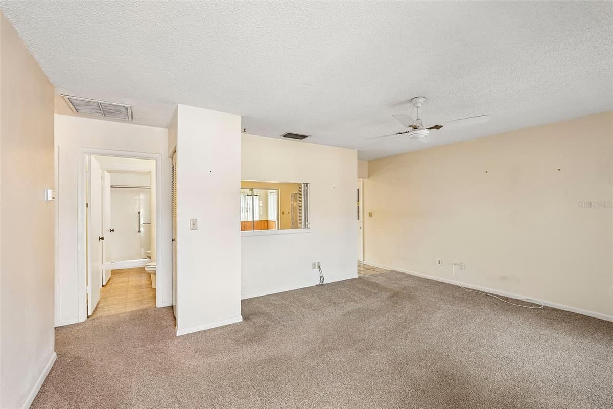 1329 NEW BEDFORD DRIVE — photo 6 of 45