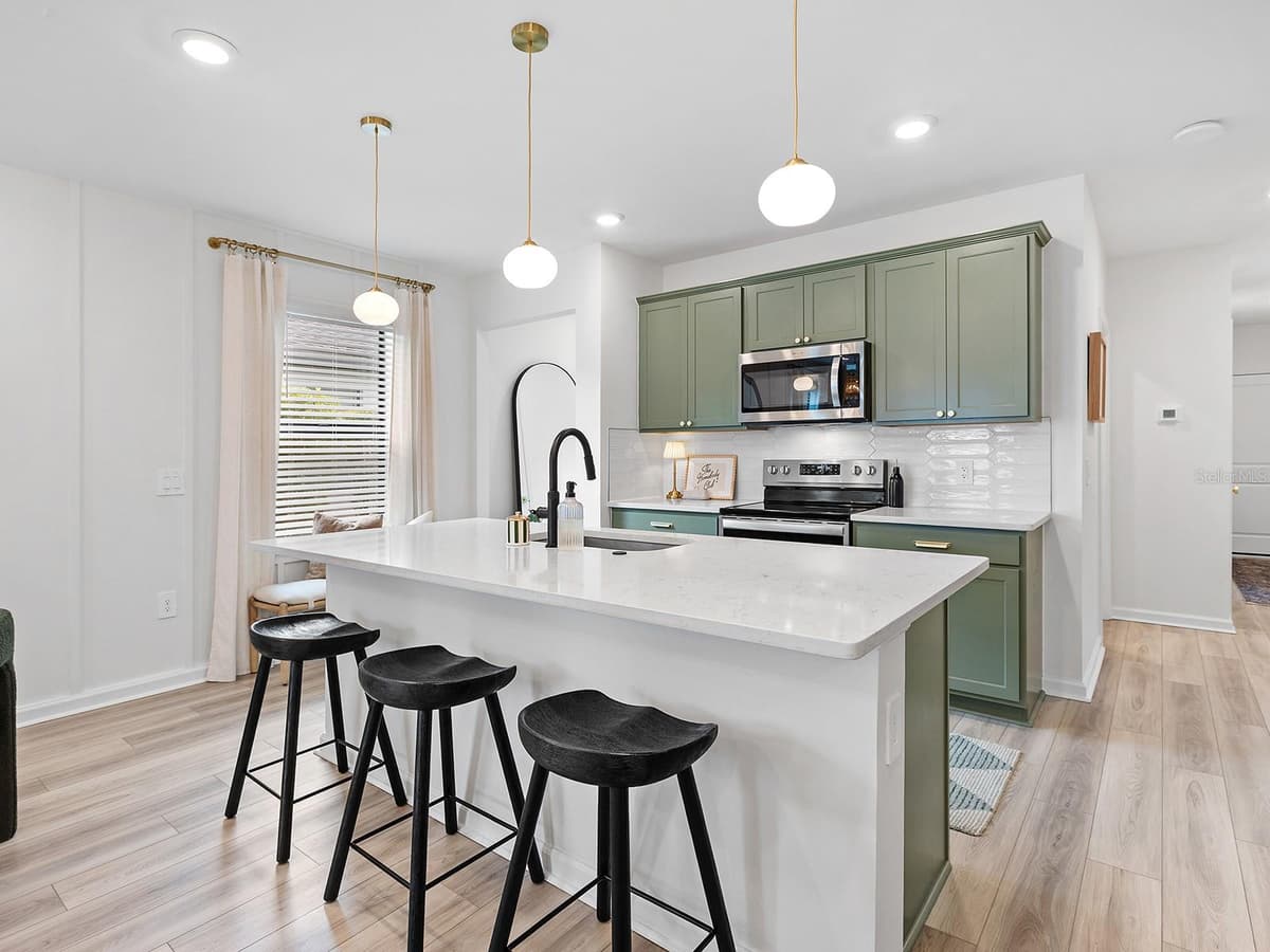6524 SILVERSTAR DRIVE — photo 15 of 39