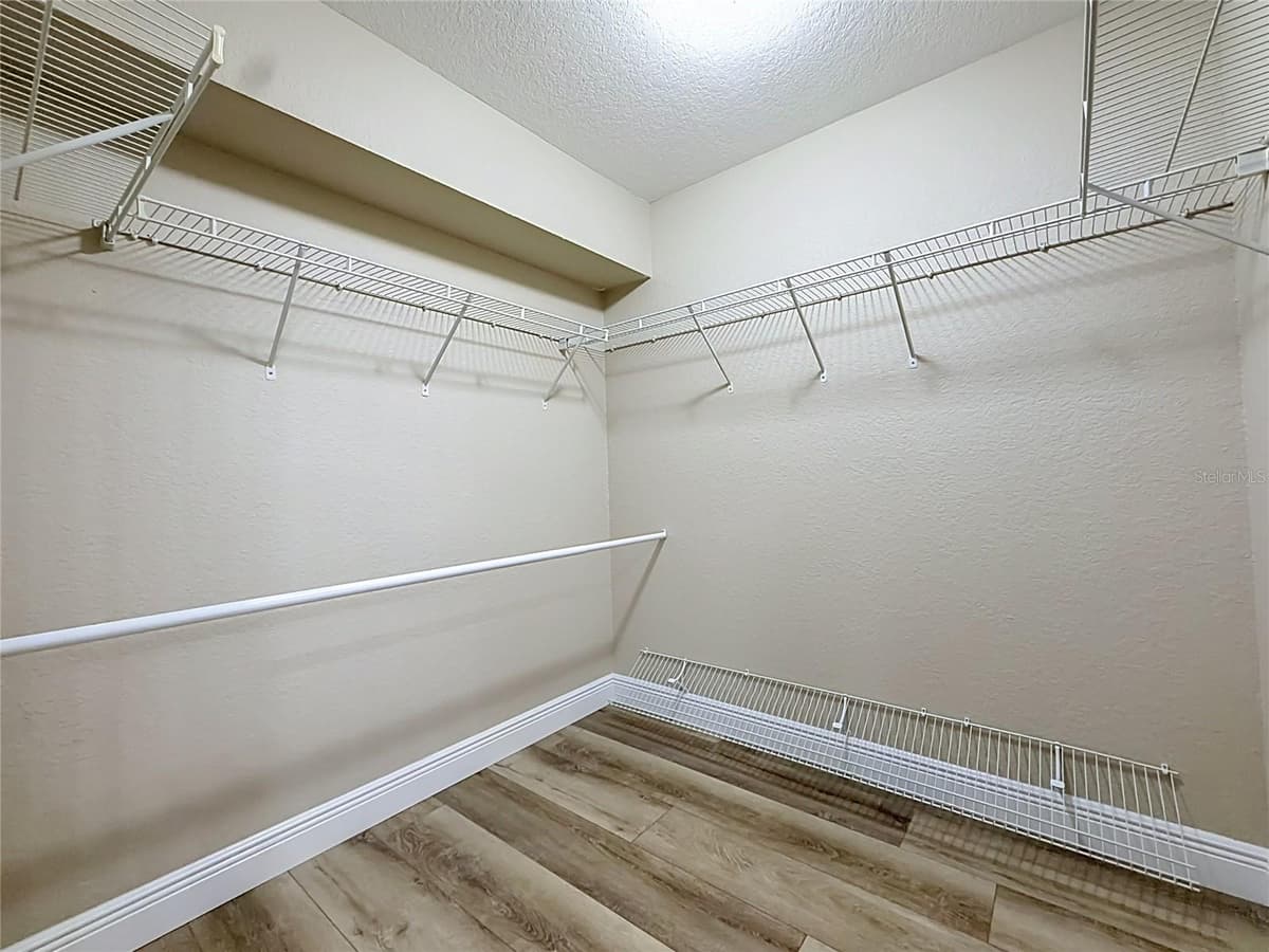 5281 BOWLINE COURT — photo 24 of 53